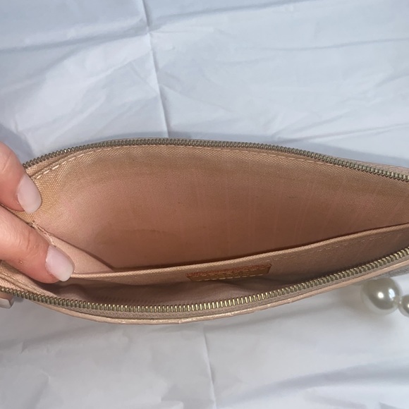 Louis Vuitton 100% Authentic Damier Azur Pouch - Picture 6 of 8